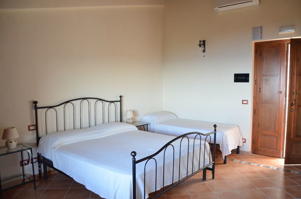 Aguni Agriturismo E Locanda Palizzi Εξωτερικό φωτογραφία